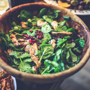 Verdețuri de primăvară pe care trebuie să le incluzi în dietă